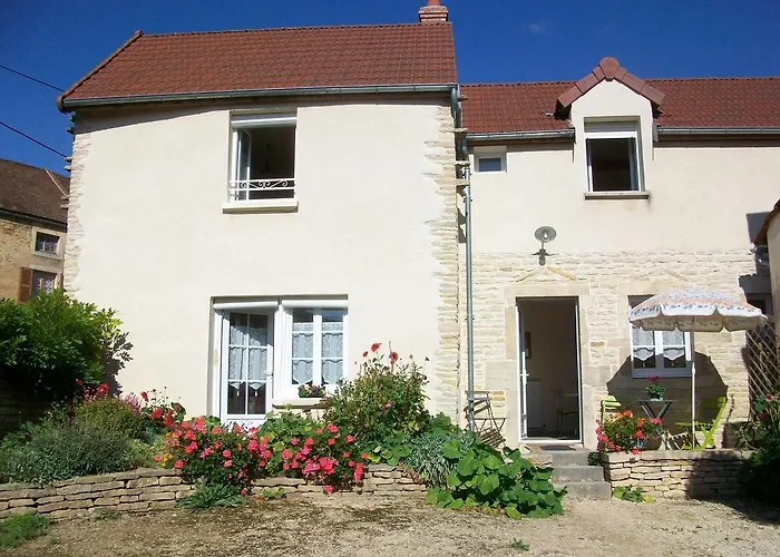 Holiday Home Gite Des Hautes Cotes De Beaune